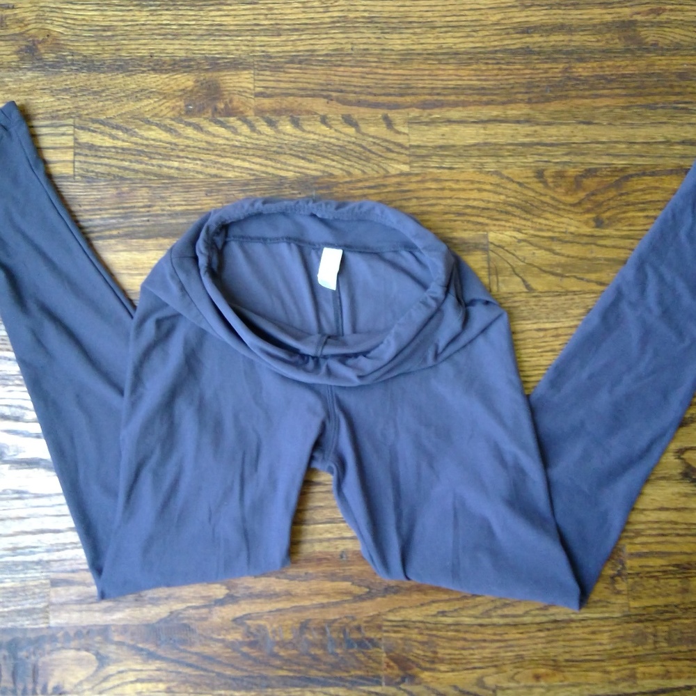 LulaRoe OS Dark Grey Leggings